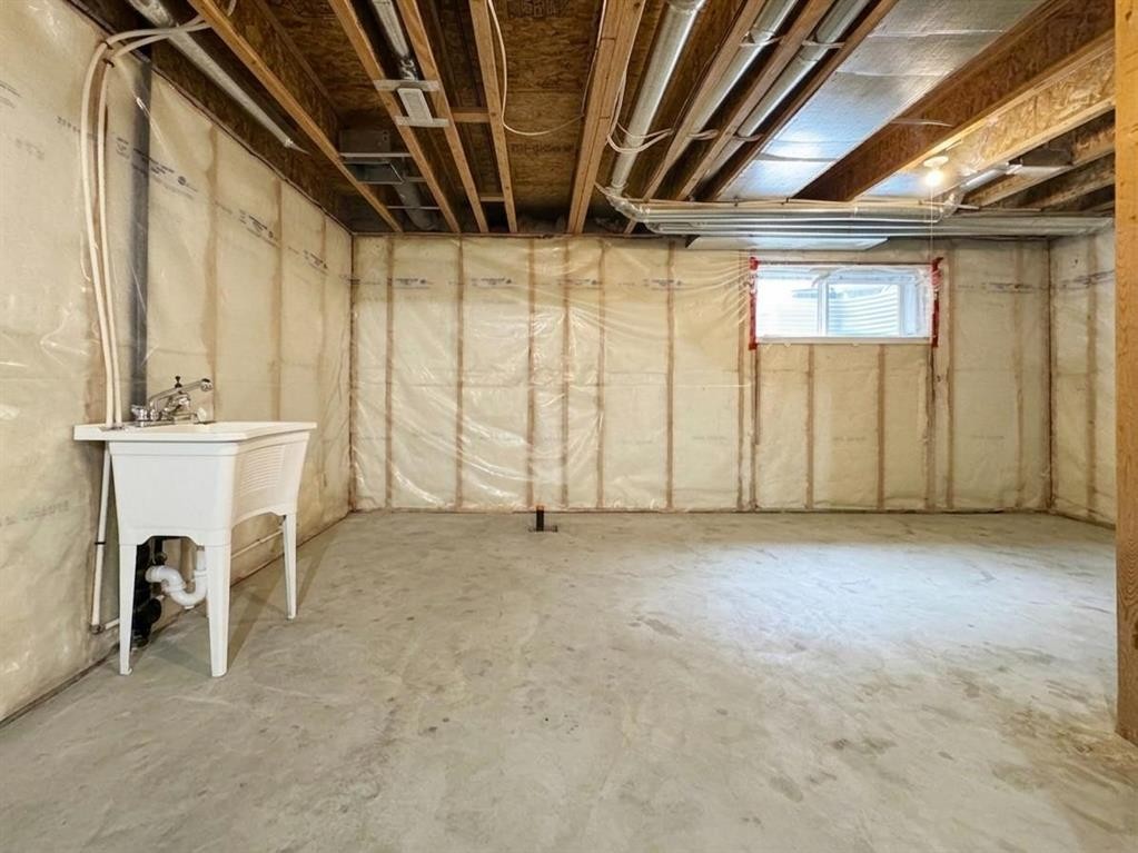 









422


Lynx

Terrace North,
Lethbridge,




AB
T1H 6Z6

