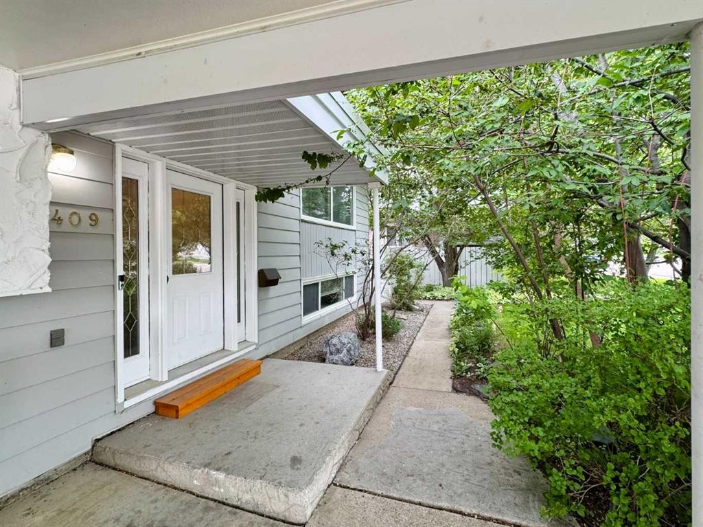 









2409


20

Street North,
Lethbridge,




AB
T1H 4T9

