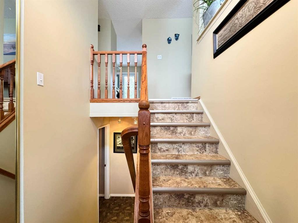 









2409


20

Street North,
Lethbridge,




AB
T1H 4T9

