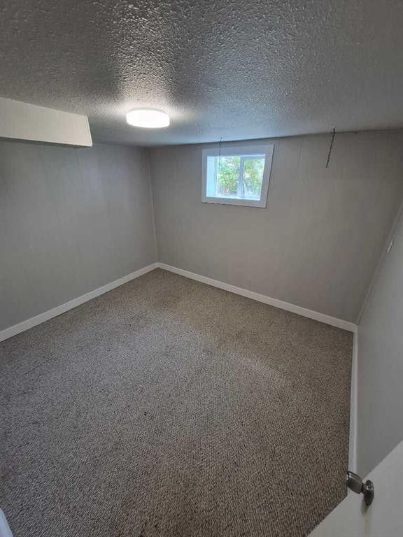 









4931


54

Avenue,
Taber,




AB
T1G 1H5

