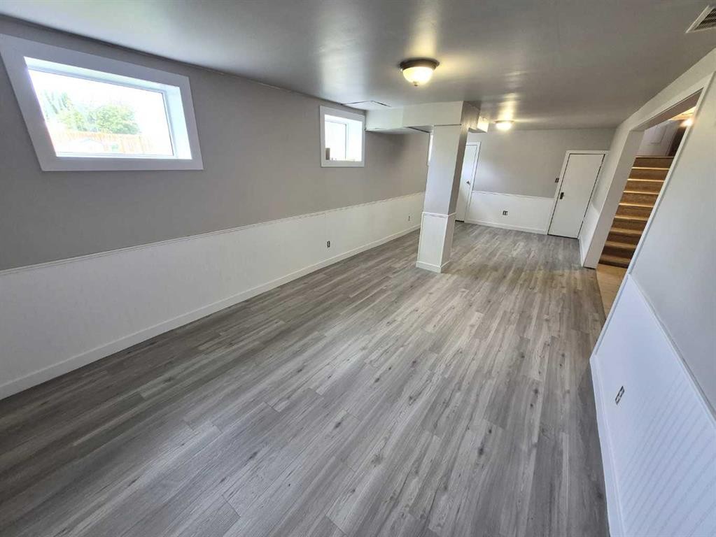 









4931


54

Avenue,
Taber,




AB
T1G 1H5

