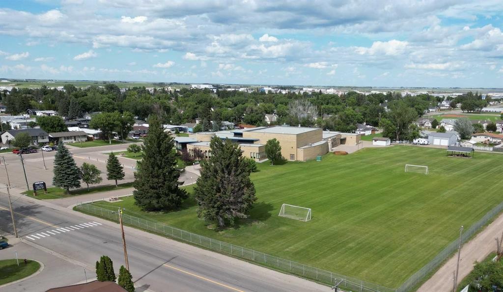 









4931


54

Avenue,
Taber,




AB
T1G 1H5

