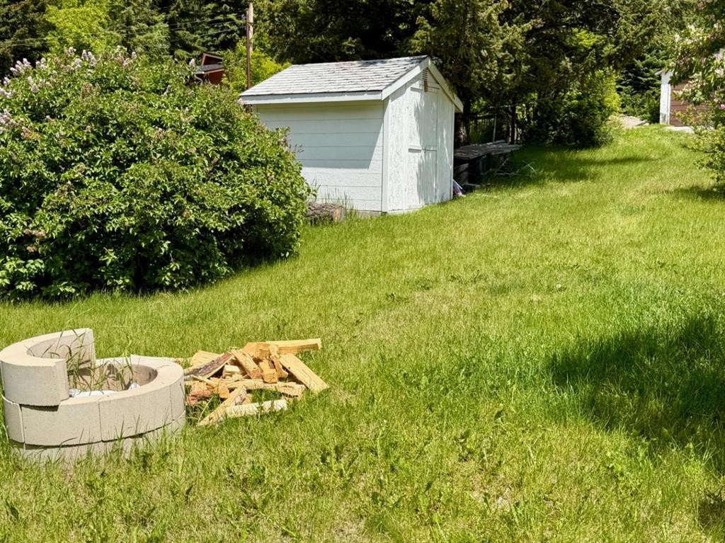 









14825


21

Avenue South,
Frank,




AB
T0K 0E0

