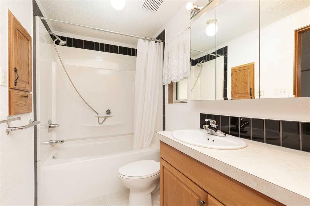 









2921


29

Street South,
Lethbridge,




AB
T1K 6S7

