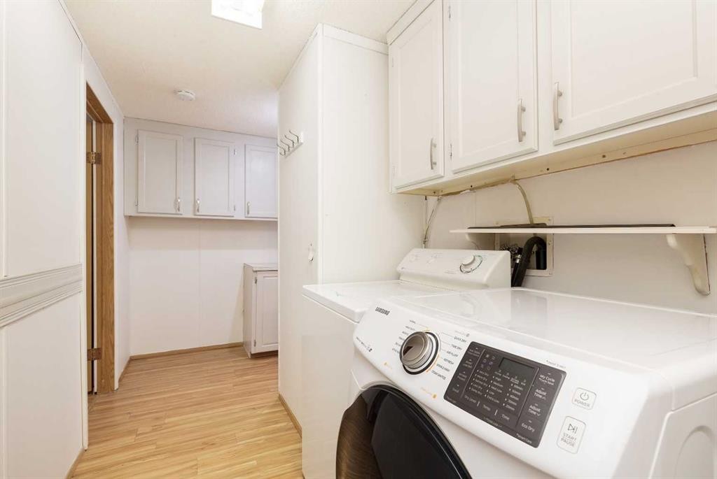 









2921


29

Street South,
Lethbridge,




AB
T1K 6S7

