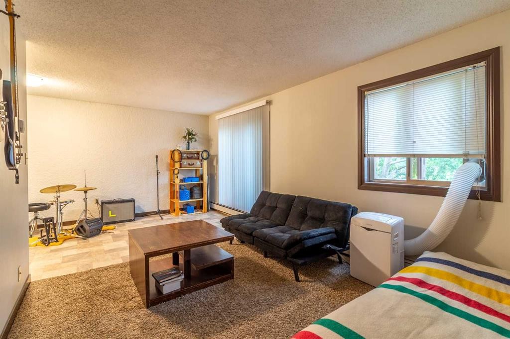 









3440


23rd Ave

 South, 14,
Lethbridge,




AB
T1K 4K4

