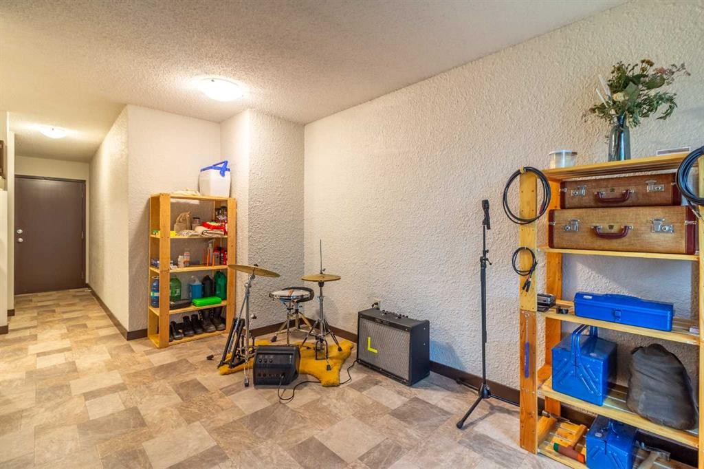 









3440


23rd Ave

 South, 14,
Lethbridge,




AB
T1K 4K4


