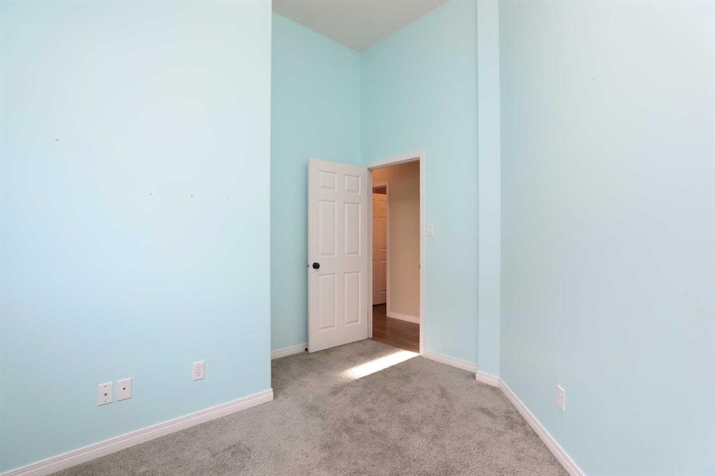 









227


Rivermill Manor W

,
Lethbridge,




AB
T1K 8C5

