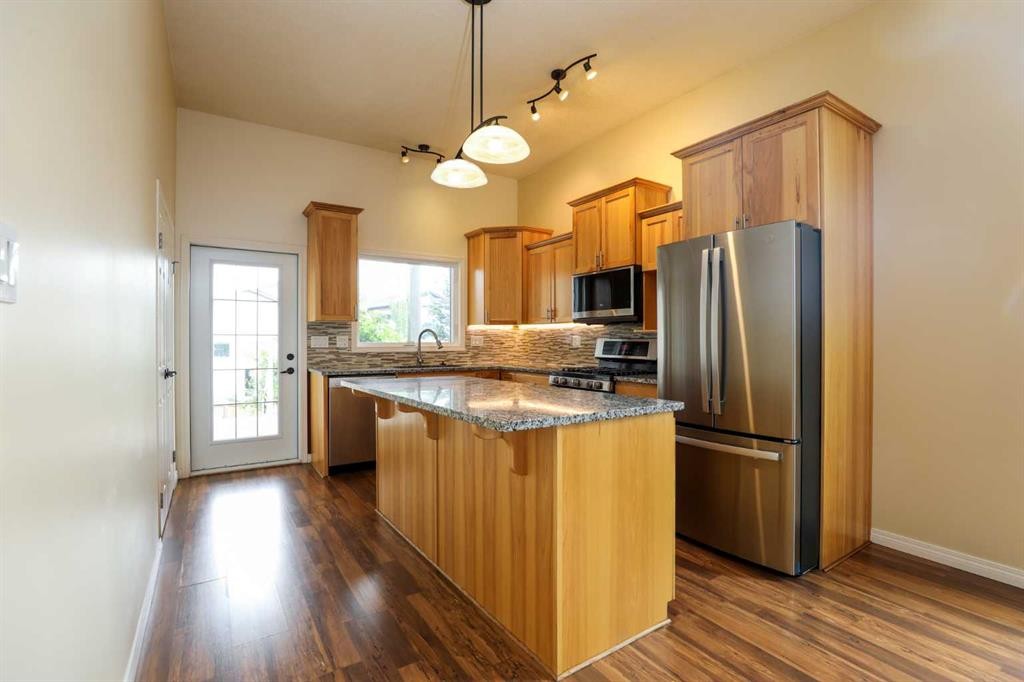 









227


Rivermill Manor W

,
Lethbridge,




AB
T1K 8C5

