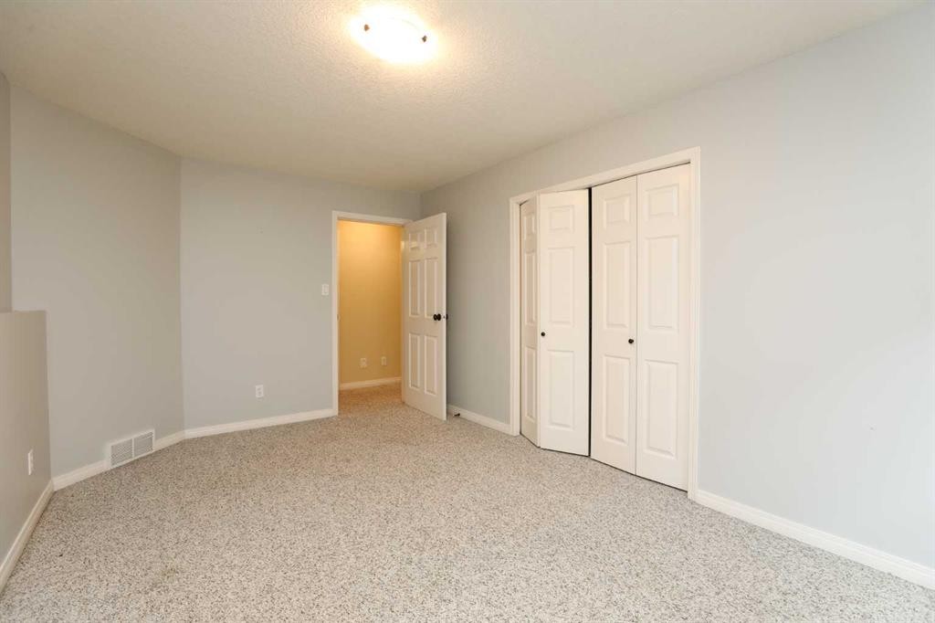 









227


Rivermill Manor W

,
Lethbridge,




AB
T1K 8C5


