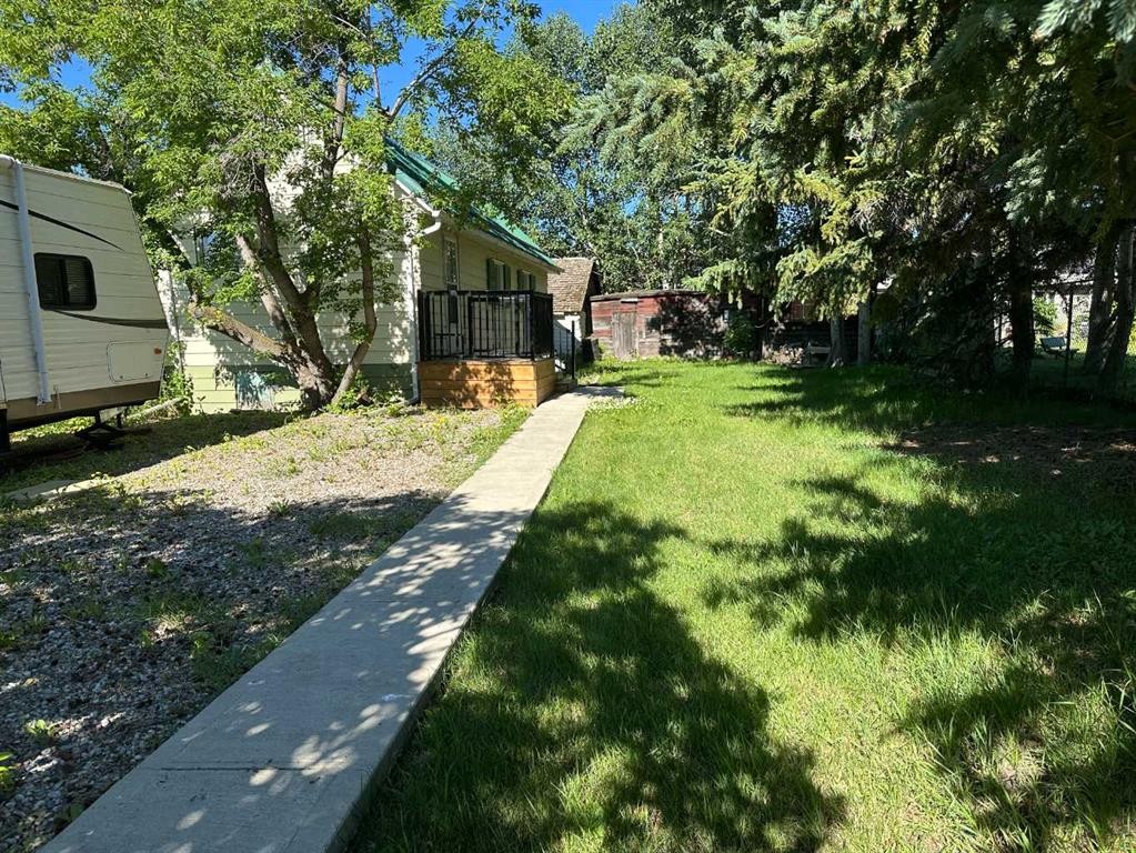 









1310


84

Street,
Coleman,




AB
T0K 0M0

