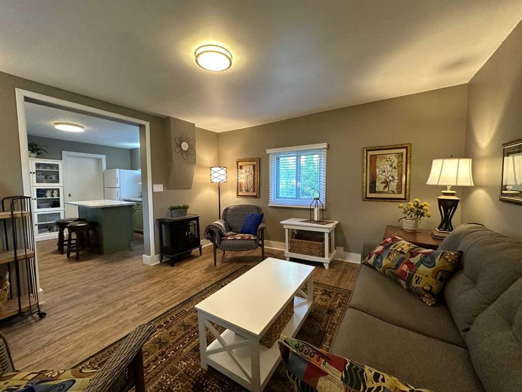 









1310


84

Street,
Coleman,




AB
T0K 0M0

