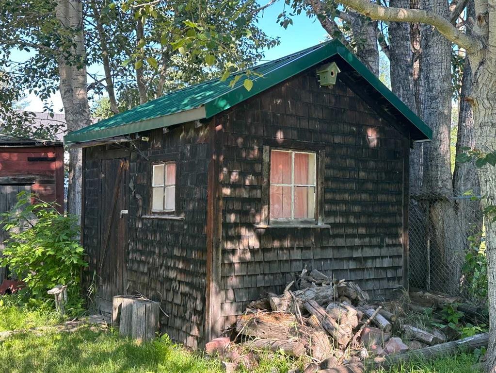 









1310


84

Street,
Coleman,




AB
T0K 0M0

