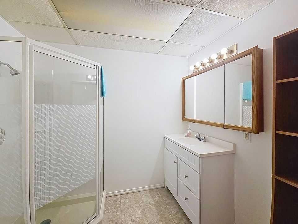 









504


5

Street,
Warner,




AB
T1J2L0

