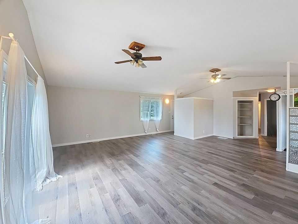 









504


5

Street,
Warner,




AB
T1J2L0

