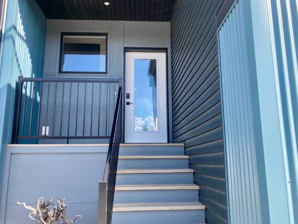









8621


24

Avenue South,
Coleman,




AB
T0K 0M0


