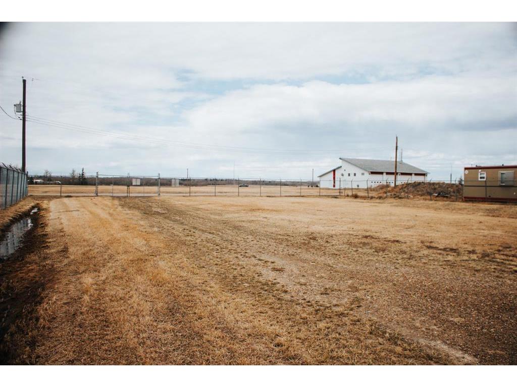 









lot 6


2

Highway,
Rural Peace No. 135, M.D. of,




AB
T8S 1T1

