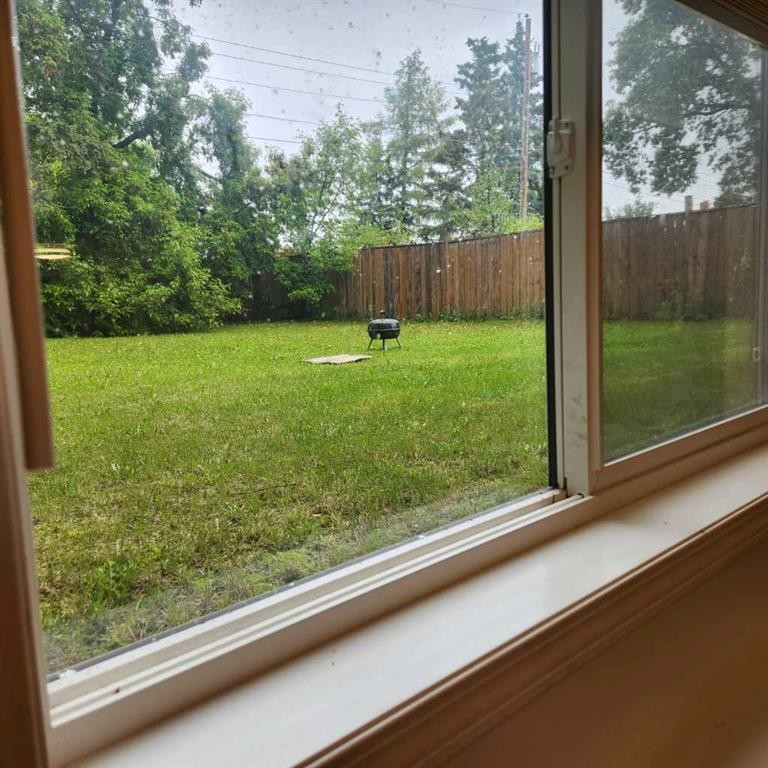 









4832-57Ave


.

 Northwest,
High Prairie,




AB
T0G 1E0

