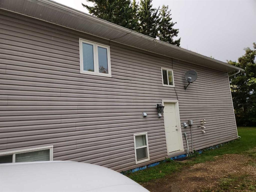 









4832-57Ave


.

 Northwest,
High Prairie,




AB
T0G 1E0


