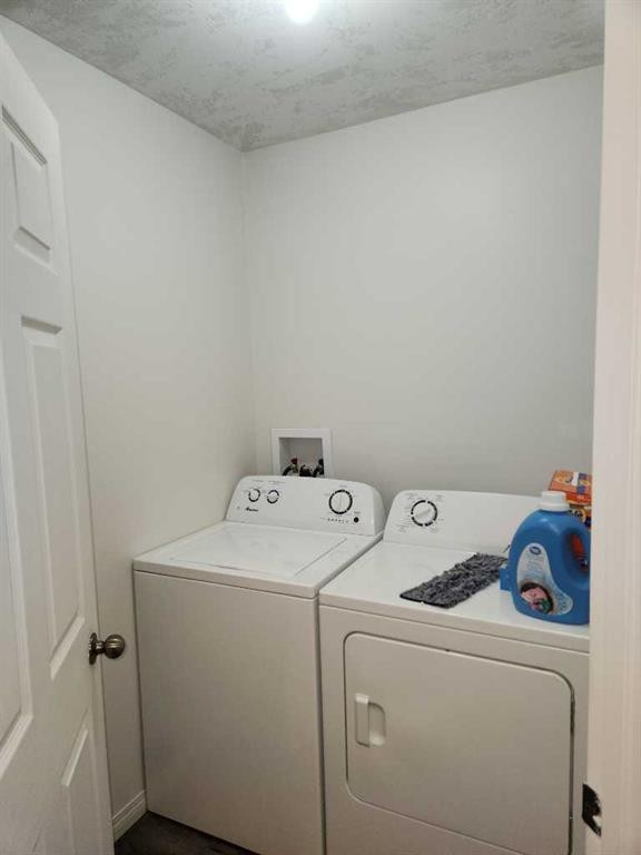 









4832-57Ave


.

 Northwest,
High Prairie,




AB
T0G 1E0

