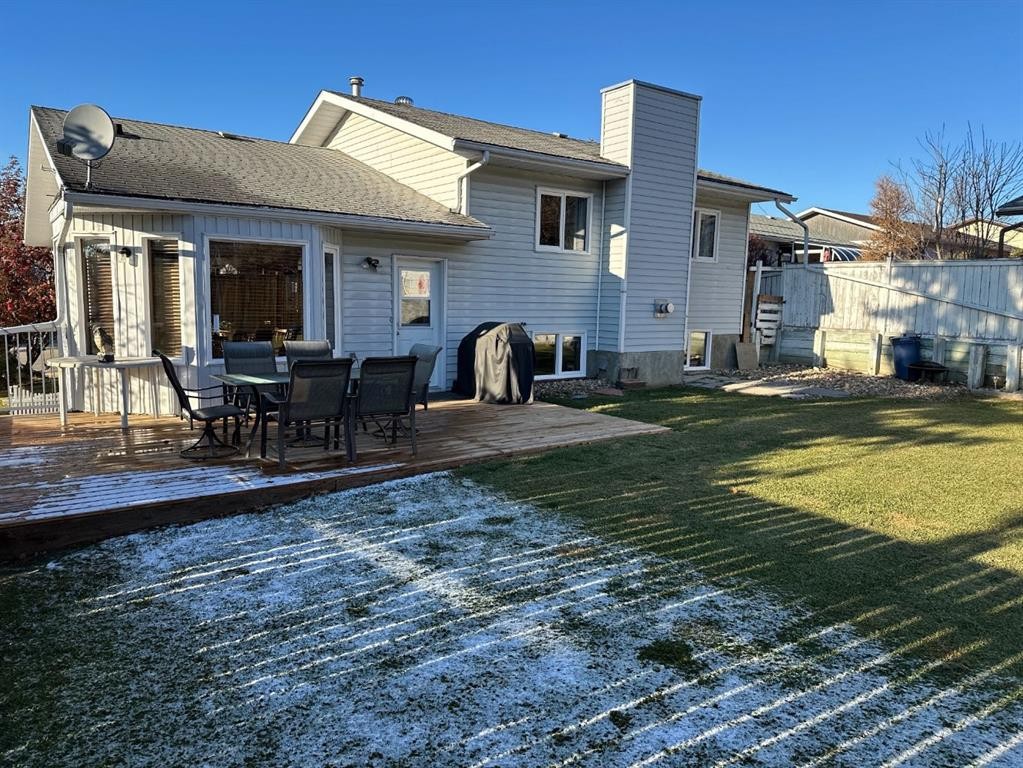 









7129


99A

Street,
Peace River,




AB
T8S 1B2


