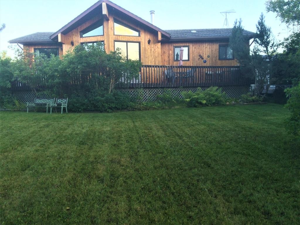 









310


Brassard

,
McLennan,




AB
T0H 2L0

