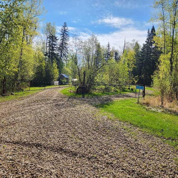 









3  2nd st


Key Cove

Drive South,
Joussard,







AB
T0G 1J0

