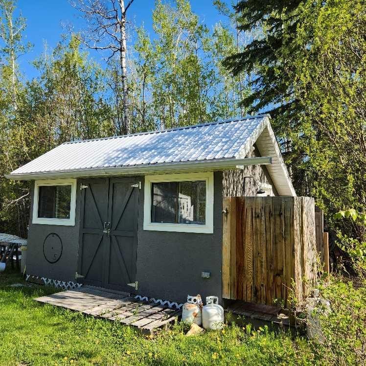 









3  2nd st


Key Cove

Drive South,
Joussard,







AB
T0G 1J0


