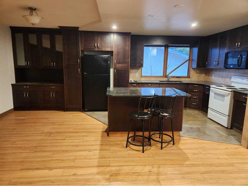 









5517  47


High Prairie

Street North,
High Prairie,




AB
T0G 1E0

