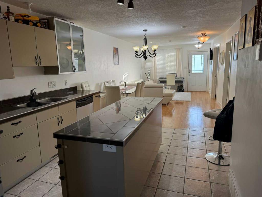 









4900


54

Avenue, 2,
Grimshaw,




AB
T0H 1W0


