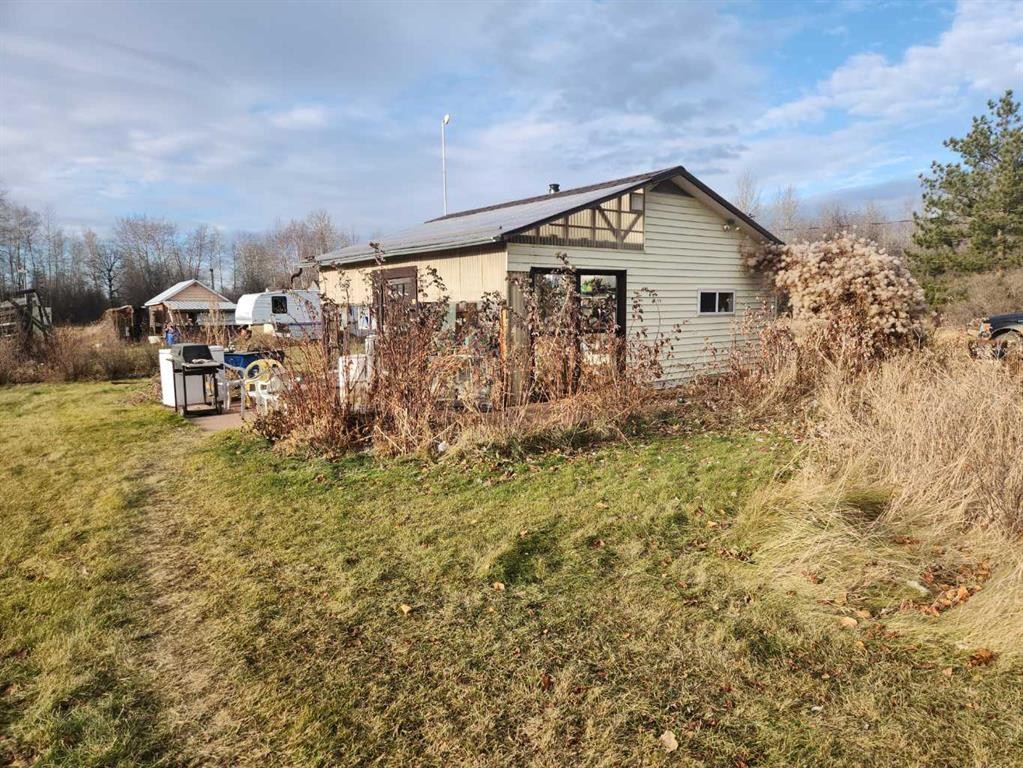 









3rd


NE

Street, 10,
Faust,




AB
T0G 0X0

