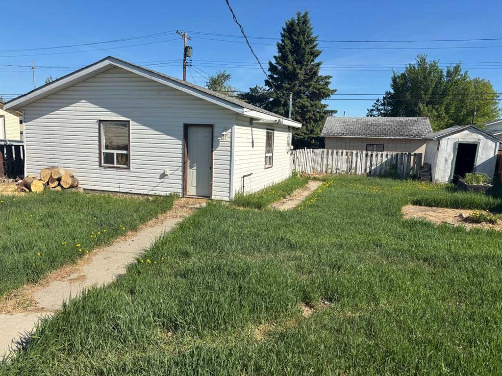 









9518


85

Avenue,
Peace River,




AB
T8S 1G3

