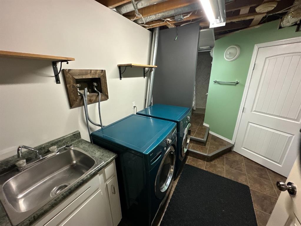 









9614


84

Avenue,
Peace River,




AB
T8S 1A5

