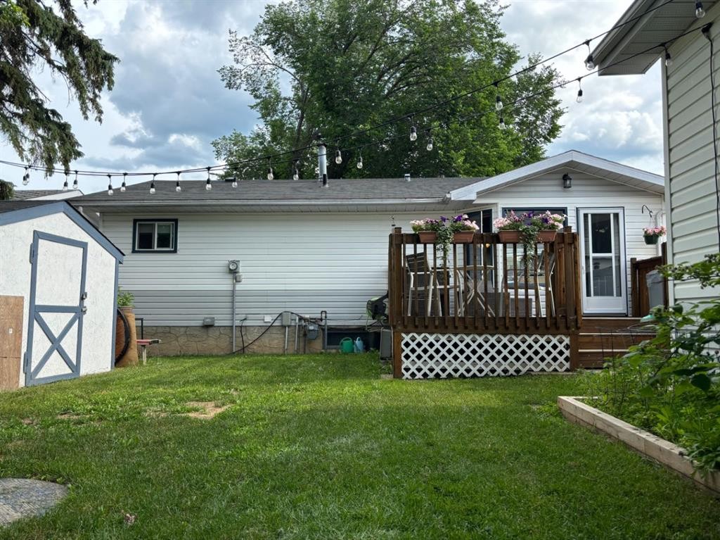 









9614


84

Avenue,
Peace River,




AB
T8S 1A5

