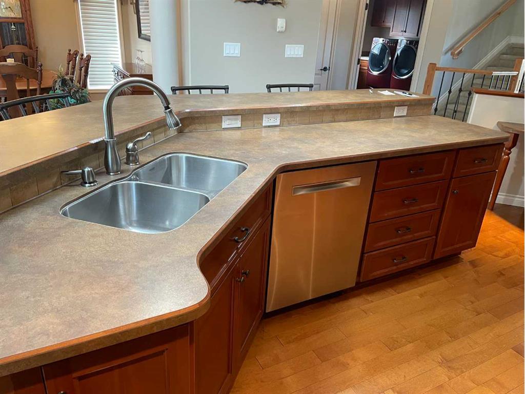 









11207


110 Ave. close

,
Fairview,




AB
T0H 1L0

