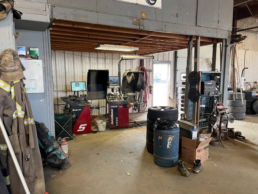









5406


58

Avenue,
Grimshaw,




AB
T0H 1W0

