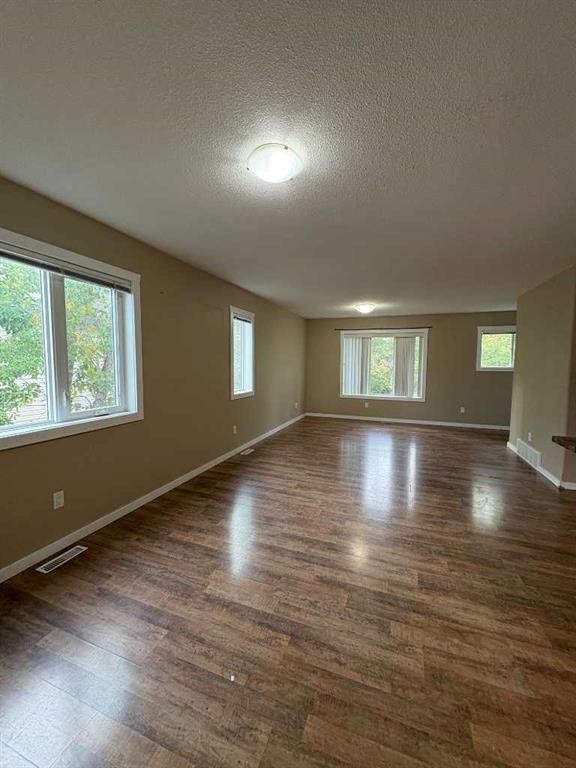 









11304


91

Street,
Peace River,




AB
T8S 1P7

