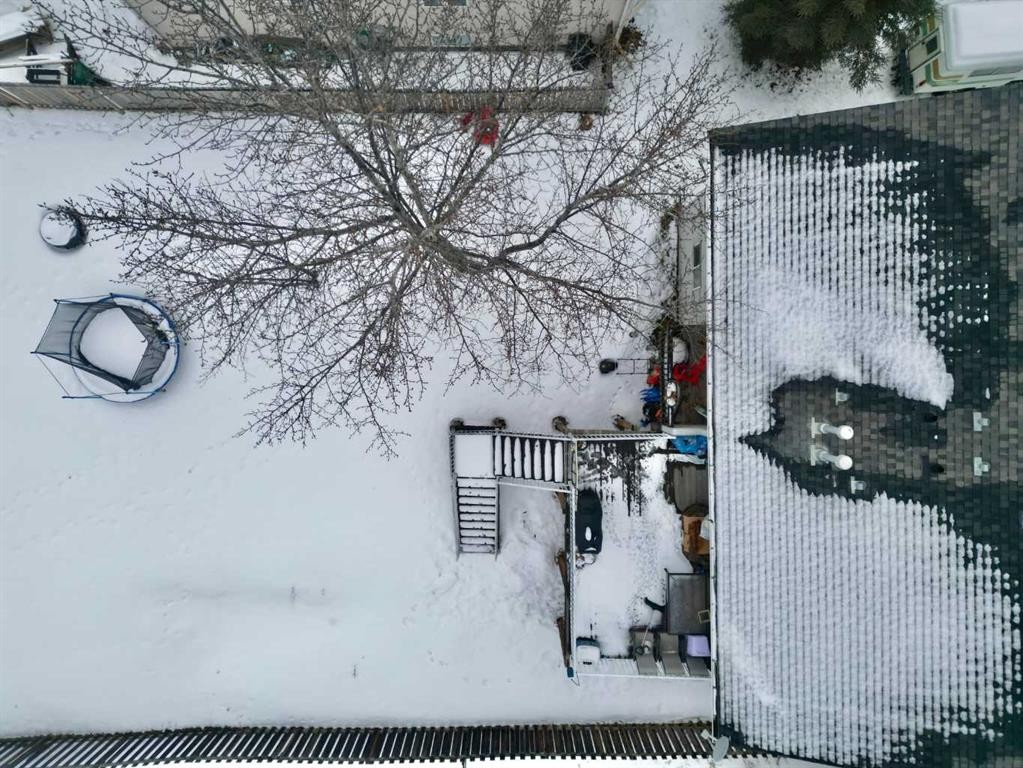 









11304


91

Street,
Peace River,




AB
T8S 1P7

