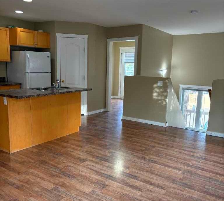 









11304


91

Street,
Peace River,




AB
T8S 1P7

