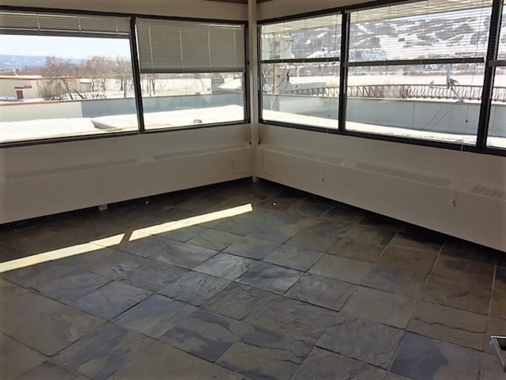 









10011


102

Avenue, 300,
Peace River,




AB
T8S 1S6

