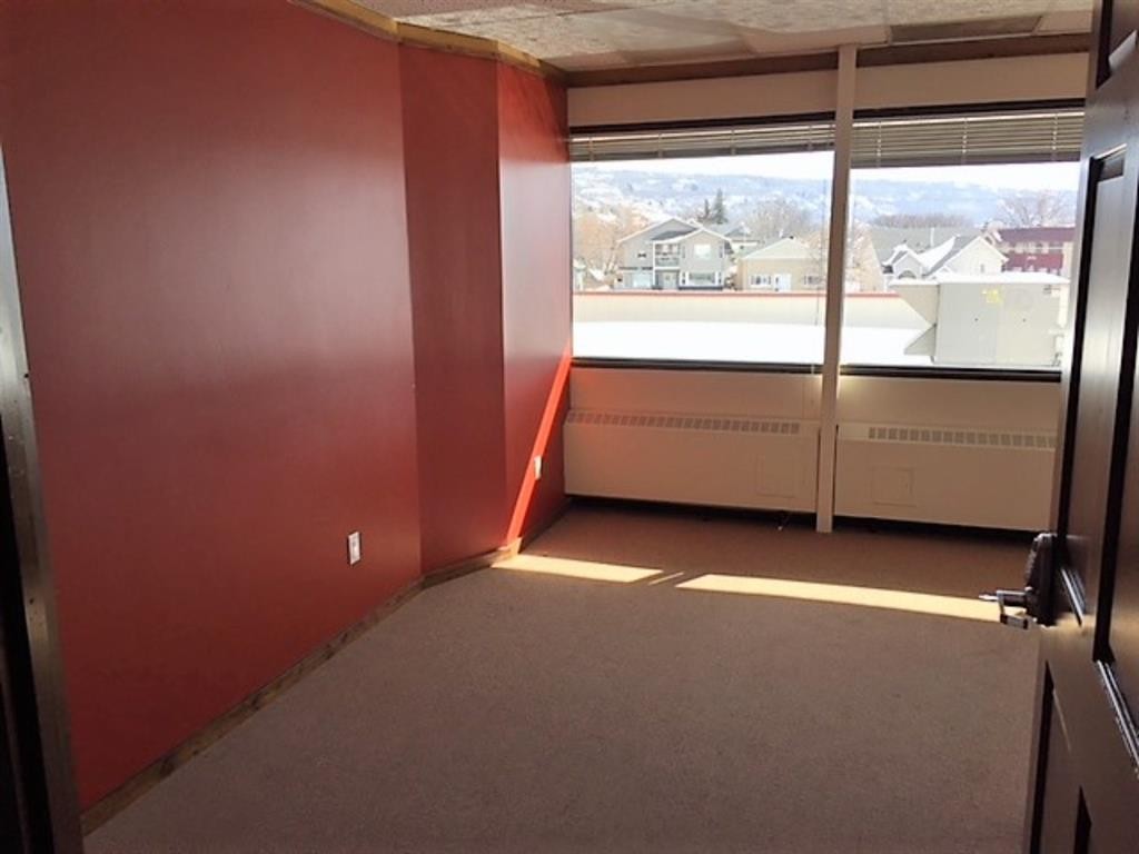 









10011


102

Avenue, 300,
Peace River,




AB
T8S 1S6

