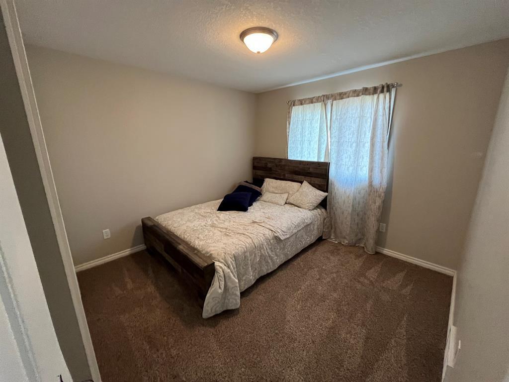 









4417


52A

Street,
Grimshaw,




AB
T0H1W0

