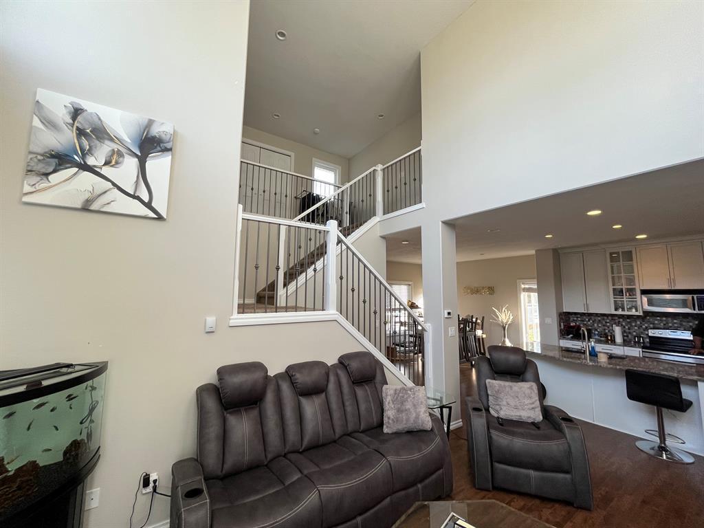 









4417


52A

Street,
Grimshaw,




AB
T0H1W0

