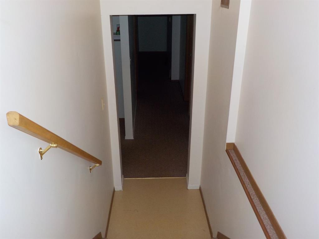 









10419


98 Str.

,
Fairview,




AB
T0H 1L0

