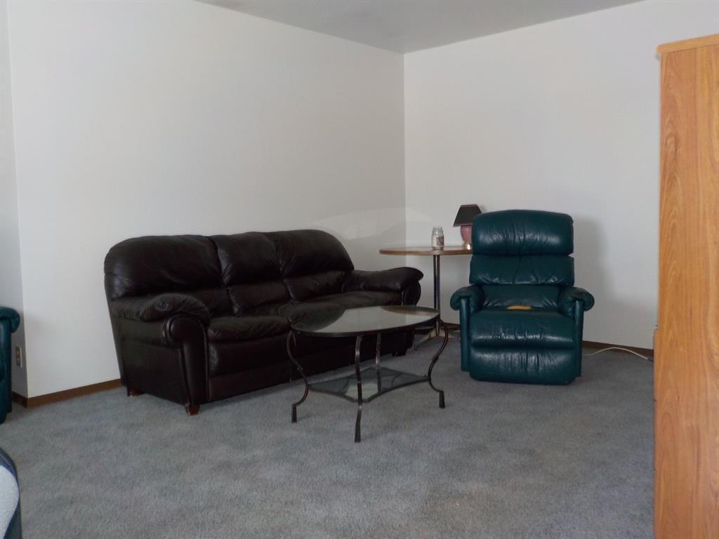 









10419


98 Str.

,
Fairview,




AB
T0H 1L0

