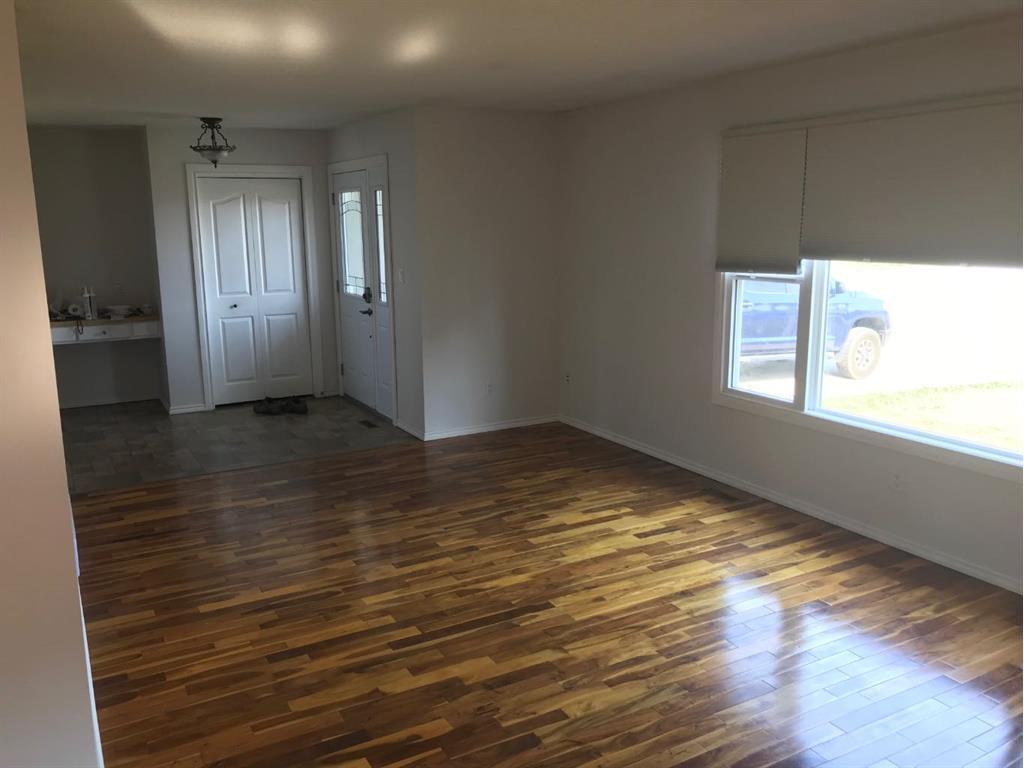









4805


56

Street,
Grimshaw,




AB
T0H 1W0


