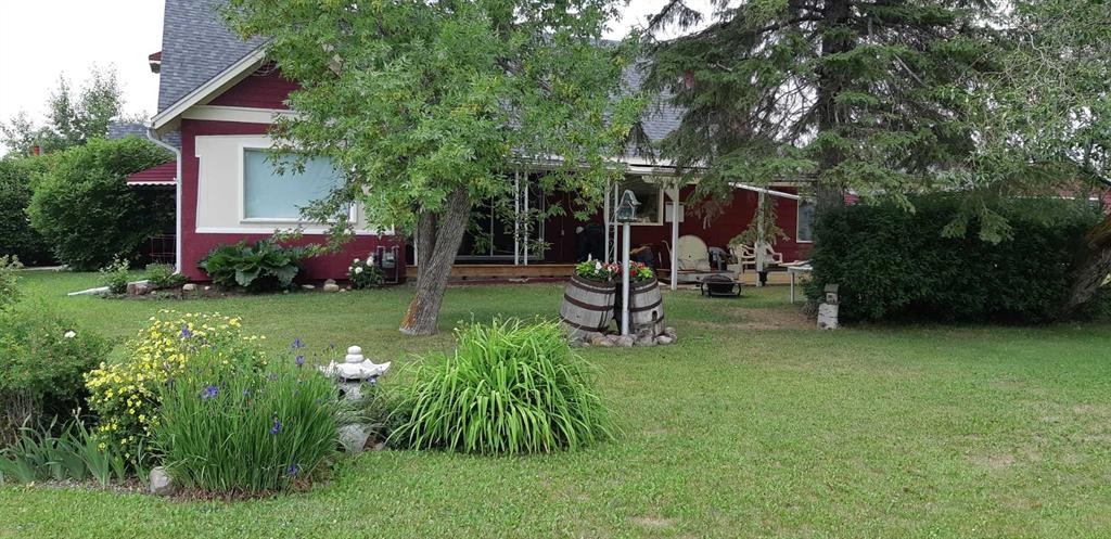 









103 Centre


Street

,
McLennan,




AB
T0H 2L0

