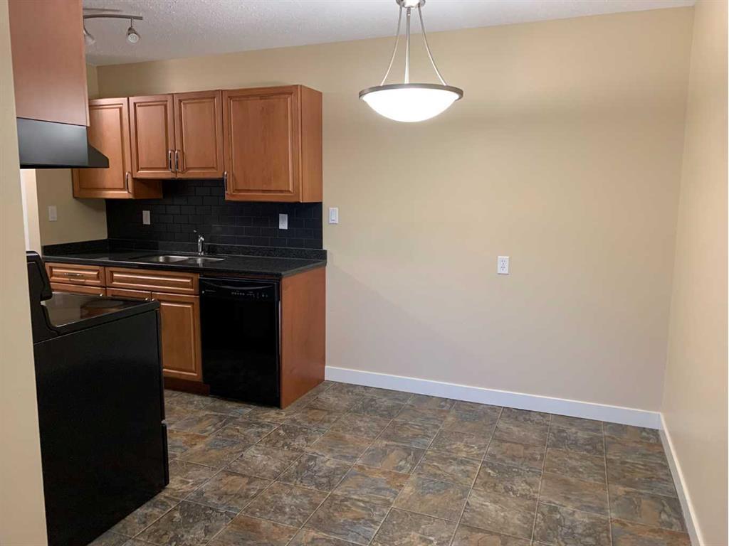 









9005


99

Street, 102,
Peace River,




AB
T8S1H1

