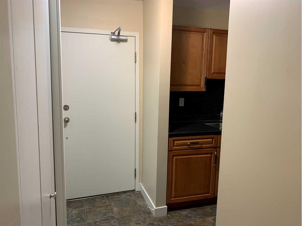 









9005


99

Street, 102,
Peace River,




AB
T8S1H1

