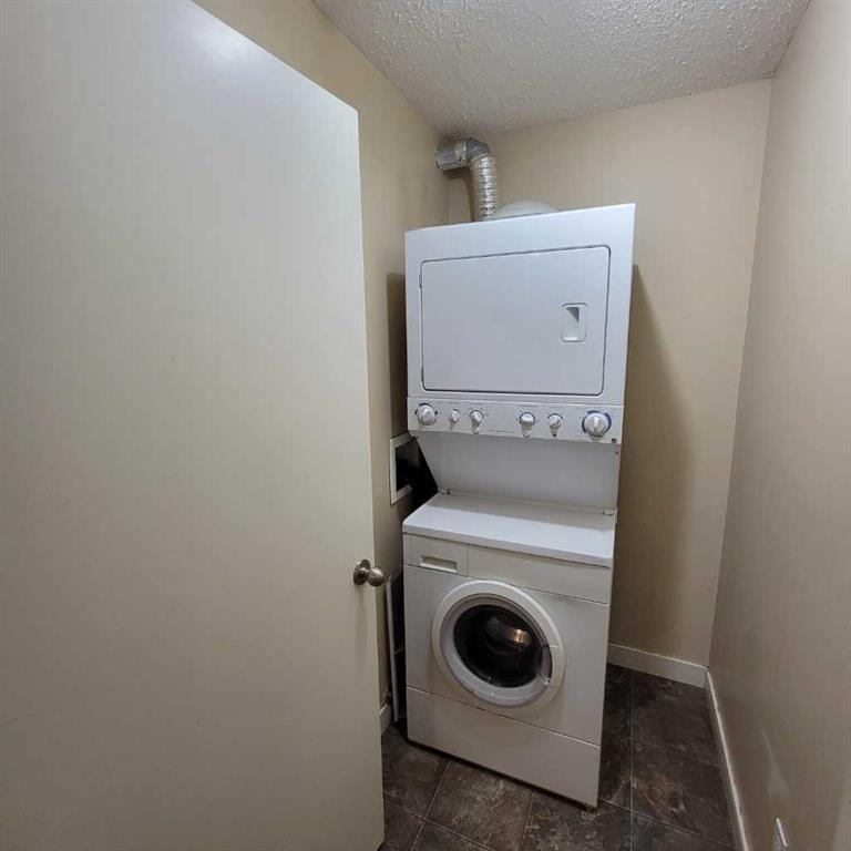 









9005


99

Street, 102,
Peace River,




AB
T8S1H1

